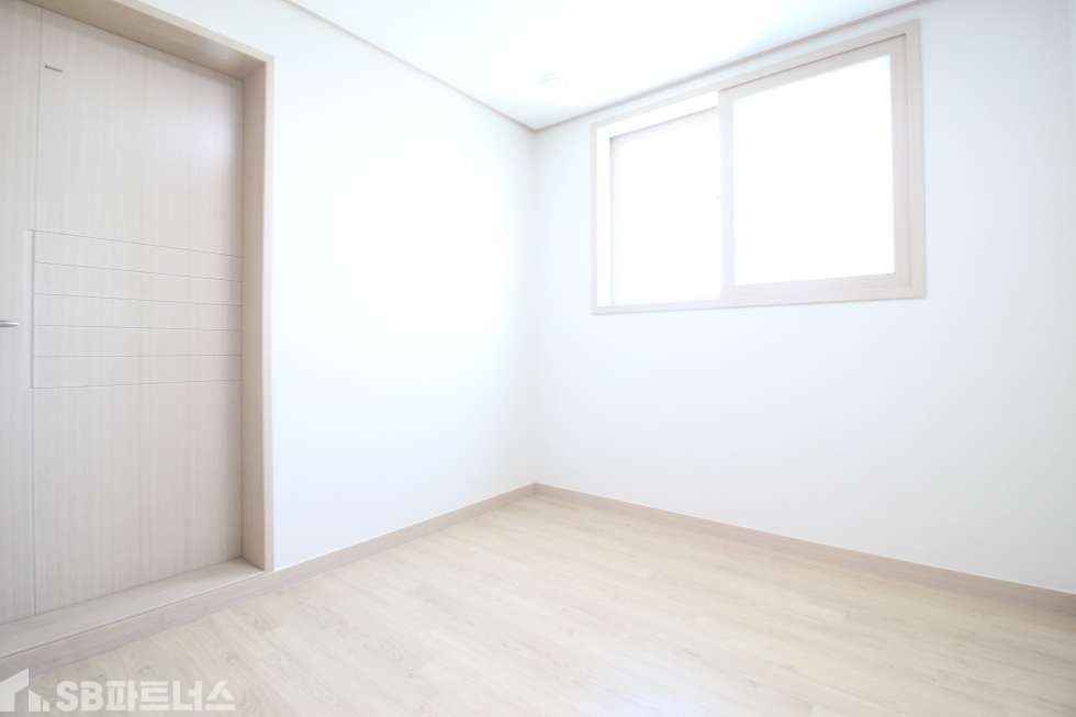 경기 성남수정구 복정동 ☆테라스 / 2룸 좋은입지조건으로 재매매에도 분양가유지 분양 매물번호 10883 사진 6
