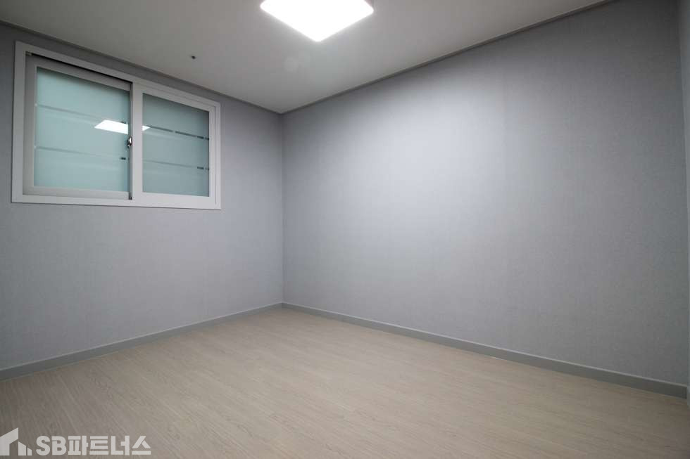 경기 화성효행구 정남면 ★최고급인테리어를 자부하는집.엘레베이터 설치. 넓은거실과 주거분리.탁트인조망권과 채광.☆24시상담☆ 분양 매물번호 10033 사진 6