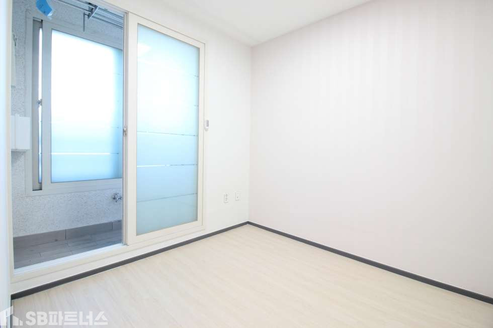 경기 성남중원구 하대원동 ☆ 학군,편의시설등 최고의입지보장◀급매물 저렴한 분양가에 세련된 인테리어 분양 매물번호 10819 사진 5