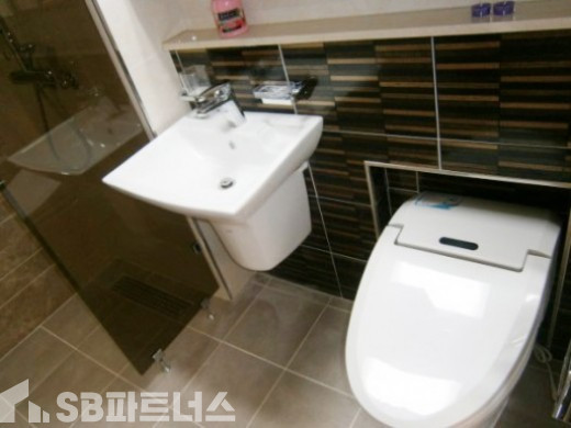 경기 안산상록구 일동 ★파격분양선언=2층(정남향,채광너무나도좋은)지하철도보로 가깝습니다 분양 매물번호 10102 사진 4