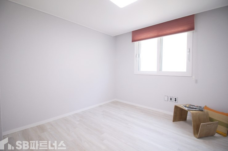 경기 안양만안구 석수동 ☆ 집크기 너무 좋고 ~ 세탁실 따로 있고 ~ 드레스룸 있습니다~ 분양 매물번호 10225 사진 2
