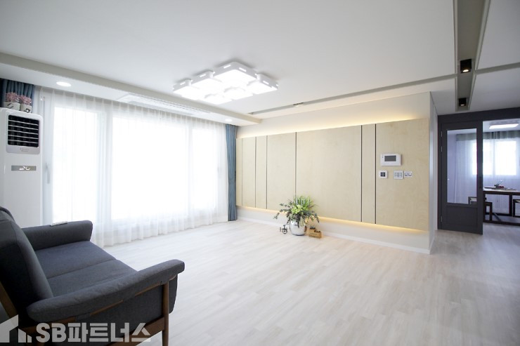 경기 안양만안구 석수동 ☆ 집크기 너무 좋고 ~ 세탁실 따로 있고 ~ 드레스룸 있습니다~ 분양 매물번호 10225 사진 4