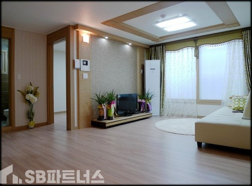 경기 광주시 삼동 ★ 광주시 넓은 3룸! 고급 자재 시공/ 모던 감각의 인테리어/신혼부부 강추해요~ 분양 매물번호 10382 사진 1