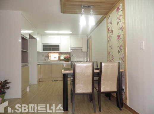 경기 용인기흥구 언남동 ☆ 정남향.아파트구조.채광이 너무 좋은신규분양 분양 매물번호 10616 사진 2