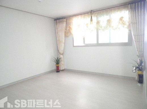 경기 용인처인구 김량장동 ☆막힘없는 온종일 환한 정남향 큰방13자+작은방11자+큰거실 분양 매물번호 10669 사진 2