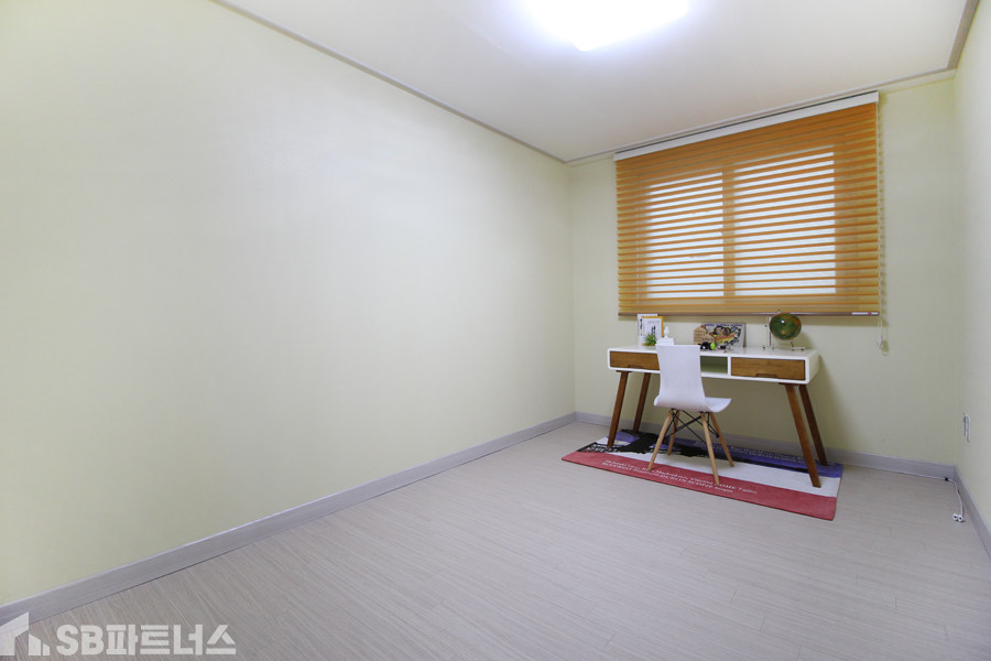 경기 수원권선구 구운동 ☆ 권선구 마트/학군/대형병원/재래시장 ☆누구나 선호하시는 밝은 남향집으로 안내 ☆ 수원 전지역 모든 매물 상담 분양 매물번호 10275 사진 7