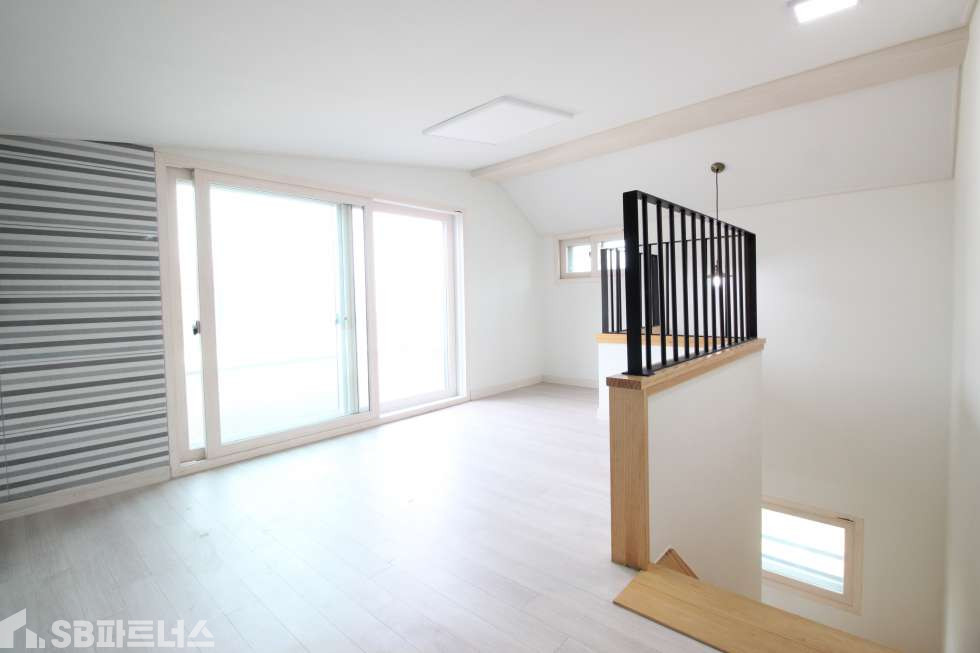 경기 광주시 오포읍 ★복층 / 전원주택 같은 단독세대 정원테라스까지 분양가 대폭 인하된 모던 인테리어 경기광주복층분양빌라 분양 매물번호 10870 사진 10